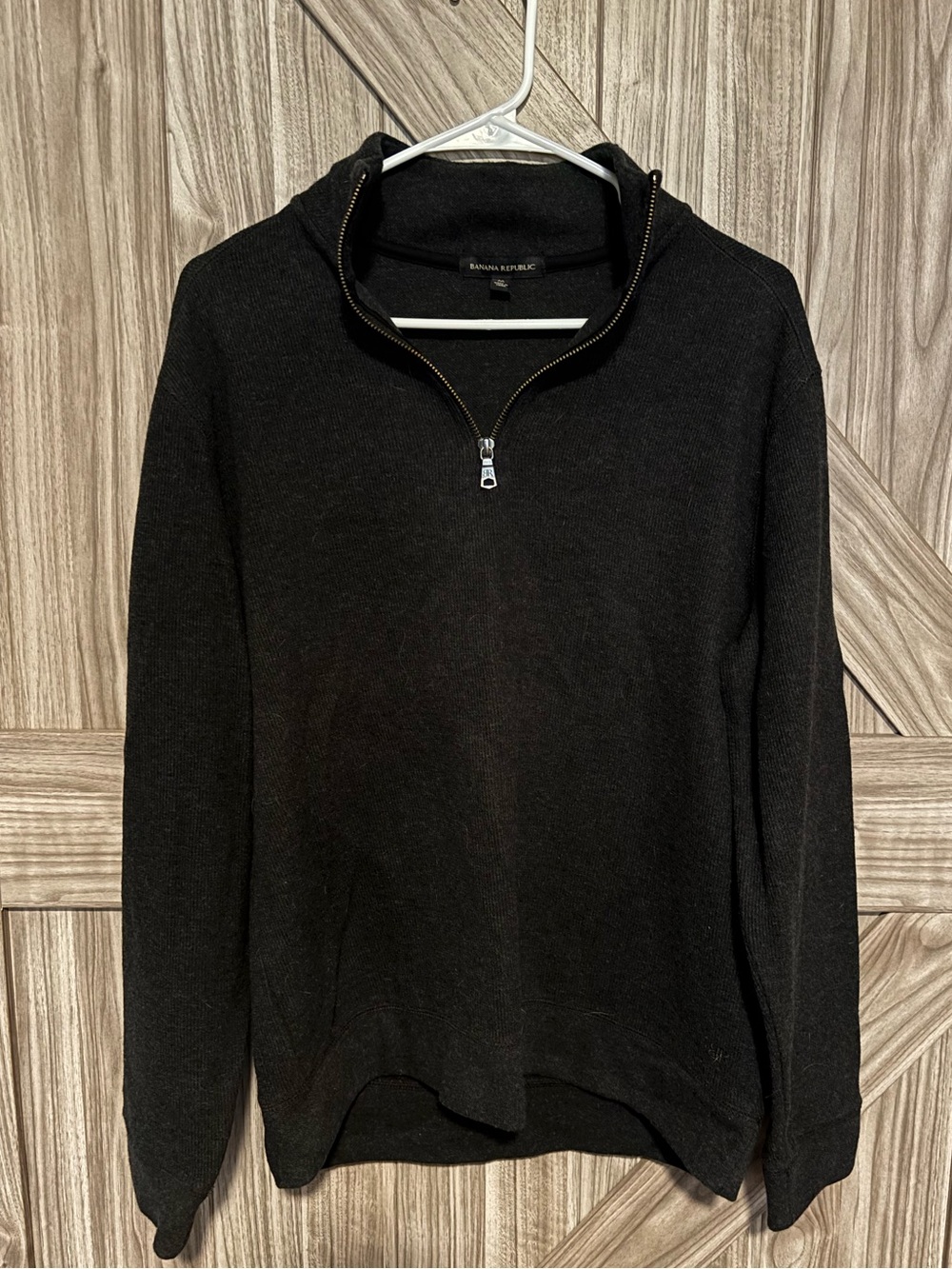 Banana Republic Men's Dark Grey Quarter-Zip Sweater